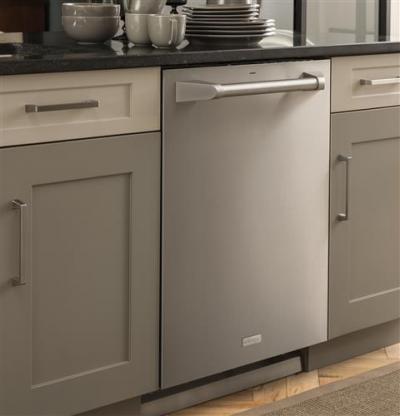 24" Monogram Fully Integrated Dishwasher with Pro Handle - ZDT975SPJSS