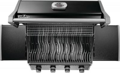 29" Napoleon Rogue Series 525 Gas Grill with 4 Burners - R525PK-2