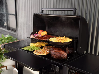 Traeger Woodridge Pro Pellet Grill - Woodridge Pro