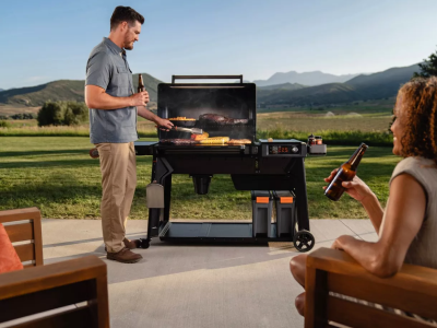 Traeger Woodridge Pro Pellet Grill - Woodridge Pro